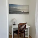 My Ocean - Breathtaking Location, Steps To The Ocean, Spacious Sea View, Fully Equipped And Well-furnished With Private Entrance And High-speed Fiber Optic Internet Apartament Corralejo