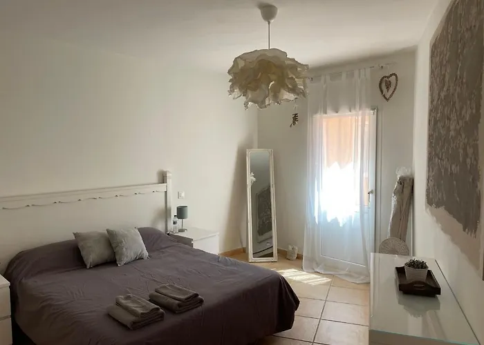 My Ocean !!! Breathtaking Location, Steps To The Ocean, Spacious Sea View, Fully Equipped And Well-furnished With Private Entrance And High-speed Fiber Optic Internet Appartement