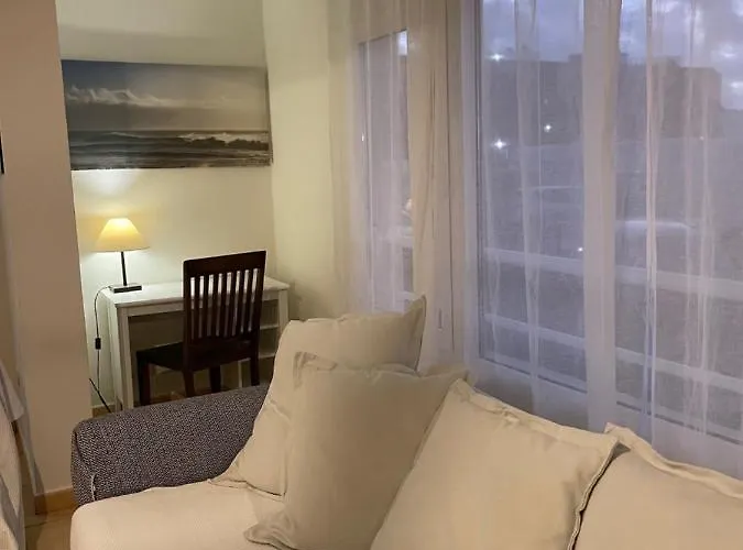 Appartement My Ocean !!! Breathtaking Location, Steps To The Ocean, Spacious Sea View, Fully Equipped And Well-furnished With Private Entrance And High-speed Fiber Optic Internet *