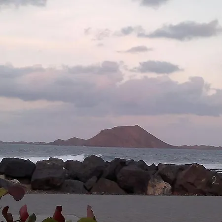 Appartement My Ocean !!! Breathtaking Location, Steps To The Ocean, Spacious Sea View, Fully Equipped And Well-furnished With Private Entrance And High-speed Fiber Optic Internet *