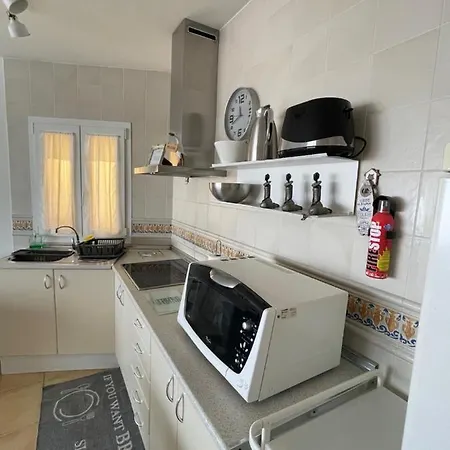 My Ocean !!! Breathtaking Location, Steps To The Ocean, Spacious Sea View, Fully Equipped And Well-furnished With Private Entrance And High-speed Fiber Optic Internet *