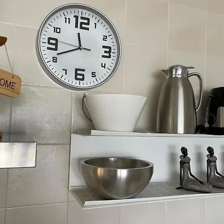 Appartement My Ocean !!! Breathtaking Location, Steps To The Ocean, Spacious Sea View, Fully Equipped And Well-furnished With Private Entrance And High-speed Fiber Optic Internet Corralejo