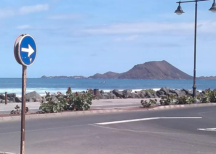 My Ocean !!! Breathtaking Location, Steps To The Ocean, Spacious Sea View, Fully Equipped And Well-furnished With Private Entrance And High-speed Fiber Optic Internet * Corralejo