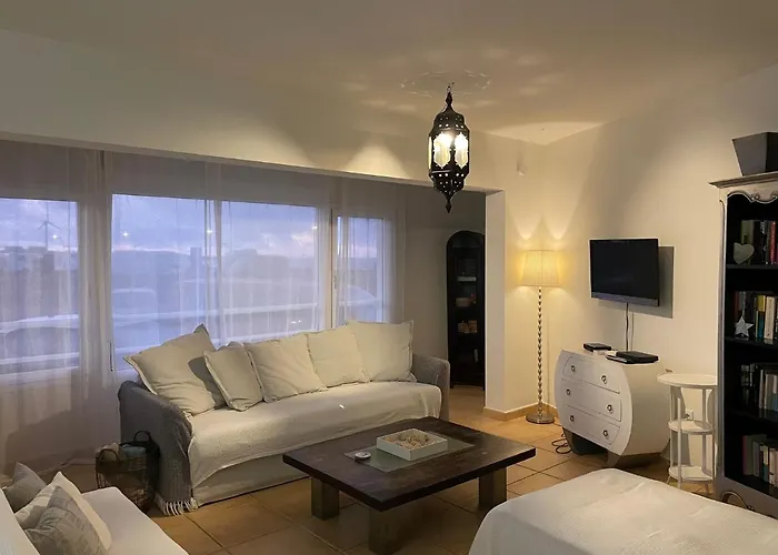Apartmán My Ocean !!! Breathtaking Location, Steps To The Ocean, Spacious Sea View, Fully Equipped And Well-furnished With Private Entrance And High-speed Fiber Optic Internet Corralejo