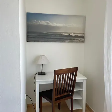 Ocean View Haven: Beachfront Retreat With Fiber Optic Internet Apartment Corralejo